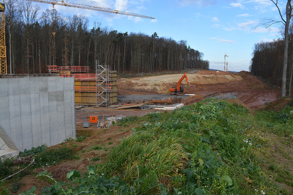 Grübrücke A 49 im Bau