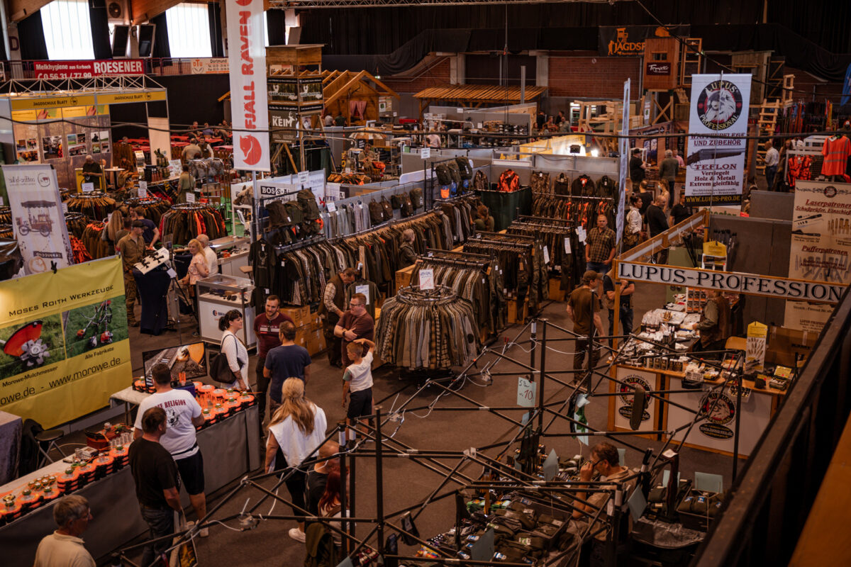 Die "Jagen Fischen Offroad" Messe öffnet vom 08.- 10.03.2024 in der Hessenhalle Alsfeld ihre Pforten. Foto: Hessenhalle Alsfeld